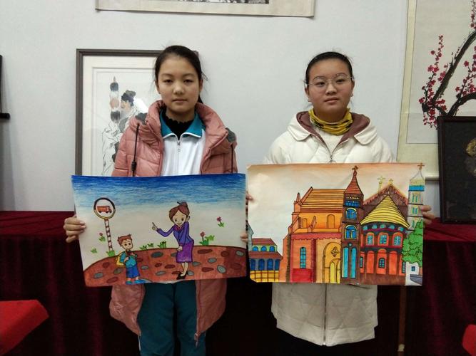 巧手绘出缤纷童年――蓬莱市第三实验小学五年级美术社团