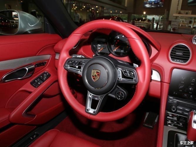 年轻人的第一台超跑试驾保时捷入门级跑车保时捷718