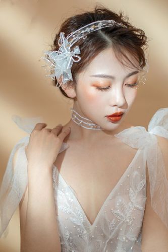 唯美小清新新娘发型花仙子盘发