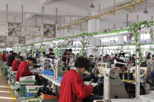 巨一集团总经理潘建中:弘扬劳模精神,打造世界一流鞋企