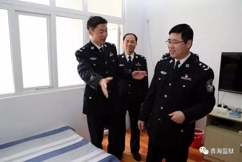 省监狱局领导慰问援疆民警