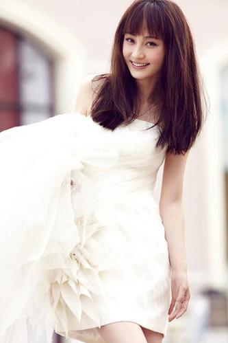简&nbsp&nbsp介 童佳倩,电视剧《裸婚时代》中的主人公之一