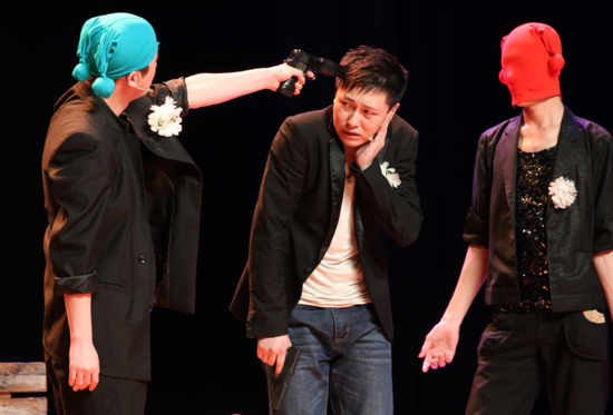 沈腾马丽回归话剧 《乌龙山伯爵》全国巡演