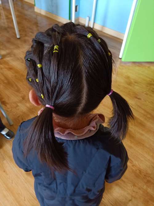 巧手梳头发】基本功大赛 写美篇  此次比赛不仅提升了幼儿园教师队伍