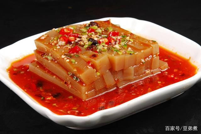 春天,教你在家做红薯凉粉,做法简单,q弹劲道,好吃零添加