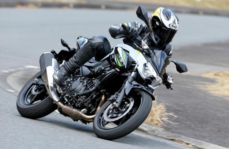 川崎z250摩公里制式怎么调川崎z800