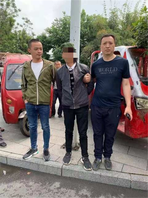 邛崃市公安局快速破案不松劲打击犯罪不手软