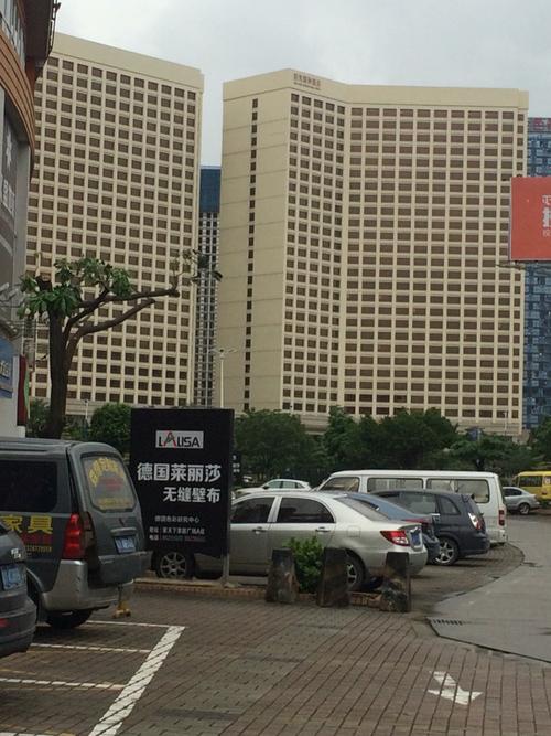 高大上的宾馆如雨后春笋.阳光国际就是近年来兴建的五星级宾馆.