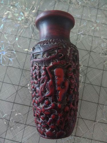 这个百子祝寿瓶是真的吗 家传的