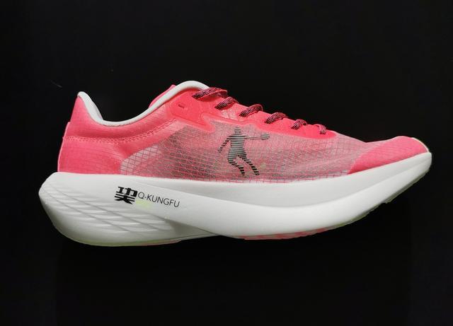 乔丹体育 巭 pro 飞影 pb 跑鞋推荐——跑鞋论坛