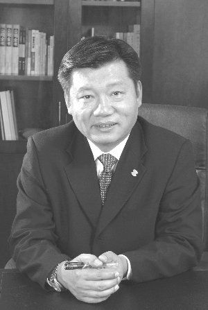 张建国