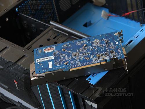 【高清图】 镭风(colorfire)hd7770 悍甲蜥 twin-1gd5效果图 图71