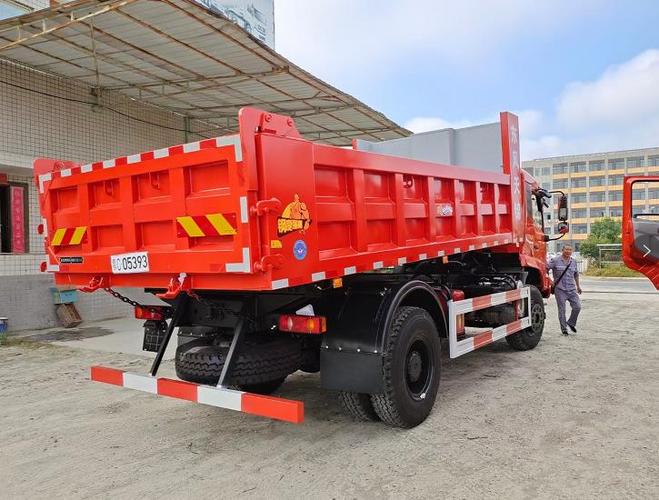 漂亮东风天锦国六200单桥自卸车东风天锦国六工程475米自卸车图片华神