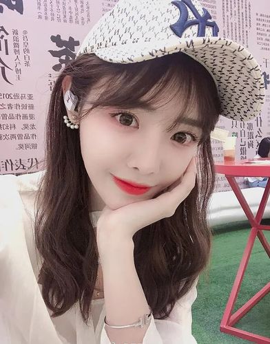 抖音兔子牙个人资料简介朱容君兔子牙照片写真图赏析