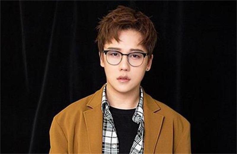 出道十五年的刘维,半个娱乐圈助力,第一张专辑即将发行