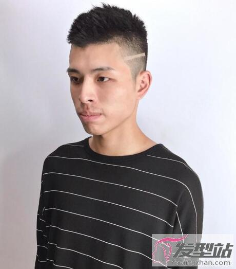 男生两边削底发型 酷炫又时髦潮男必备款-男士短发-站