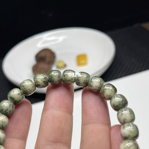 石玉料果冻绿同枝果大留白 星月菩提单圈_星月菩提_果冻_会文镇自由行