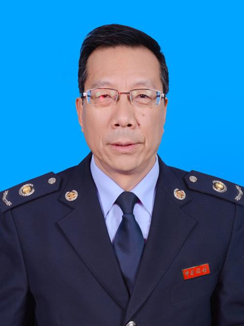 张正安