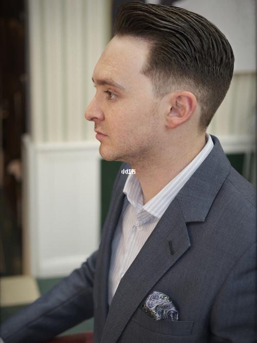 英式_油头_头型_12玖叁barber shop理发馆自由行热门攻略_男士发型
