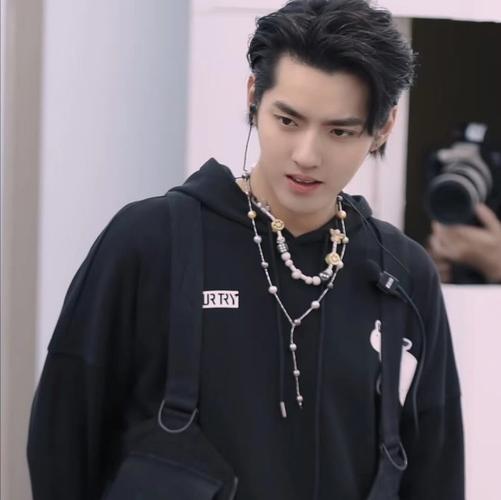 头像库第55期吴亦凡02高清无水印头像推荐