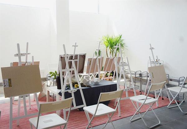 一扇开启艺术的门——油画沙龙体验课