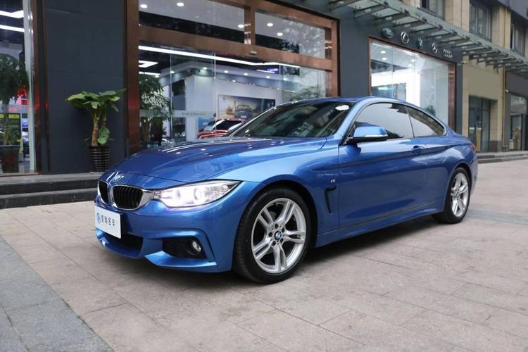 宝马 宝马4系 420i 2.0t 设计套装型 双门 轿跑车图片