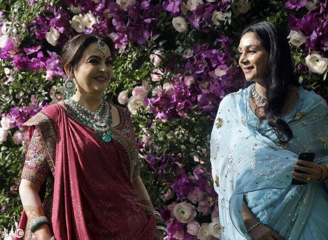 【寰球玩家快讯】印度首富安巴尼家族长子的婚礼现场,名流云集