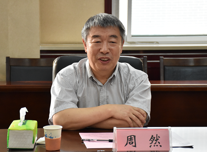 全国政协常委山西省科协主席周然来校看望科技工作者