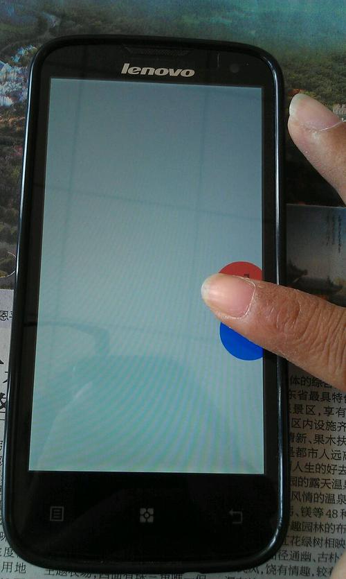 手机用屏幕测试的多点触摸测试 第一张图 平行过去都是二点 ?