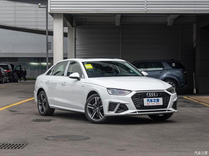 预计售价3188万起新款奥迪a4l到店