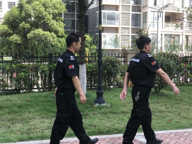 保安两班干12休12劳动法规定8小时劳动仲裁能给15倍补偿吗