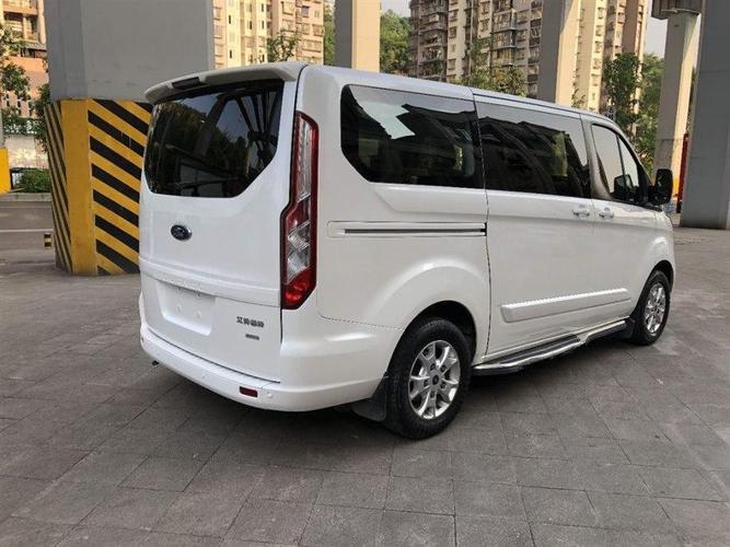 【宁波】2017年5月 福特 途睿欧 2016款 2.0t 手动精睿版 自动档