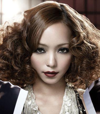 螺旋卷烫发发型图片 螺旋小卷烫发发型图片(2)