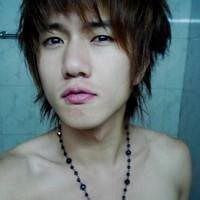 锁骨头像男高清 漏锁骨的帅哥头像_微信头像图片大全