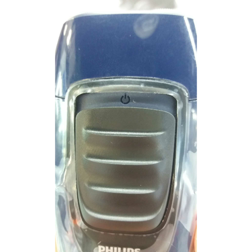 > 飞利浦电动剃须刀pq190/16商品评价 > 小巧便于携带