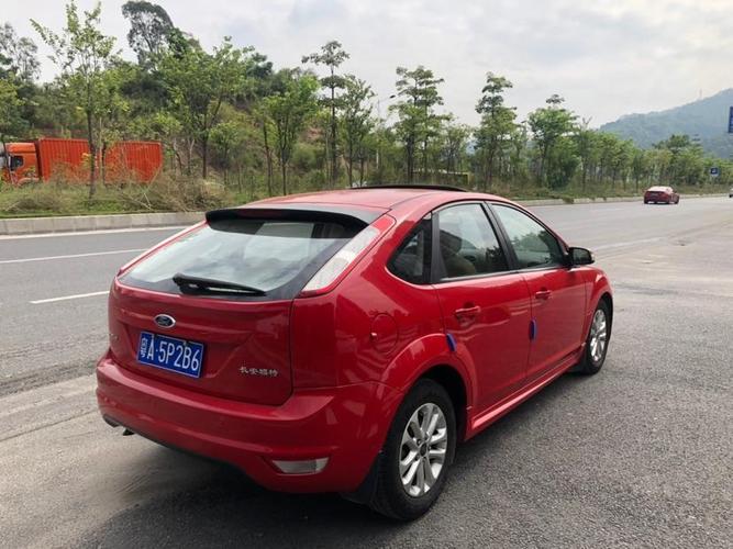 福特 福克斯 两厢1.8l 时尚型图片