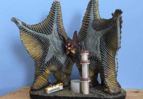 奥特曼中罕见的"5个怪兽",一位富可敌国,最后一位国色