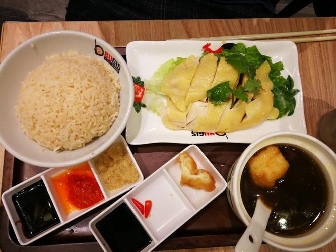 新加坡海南鸡饭