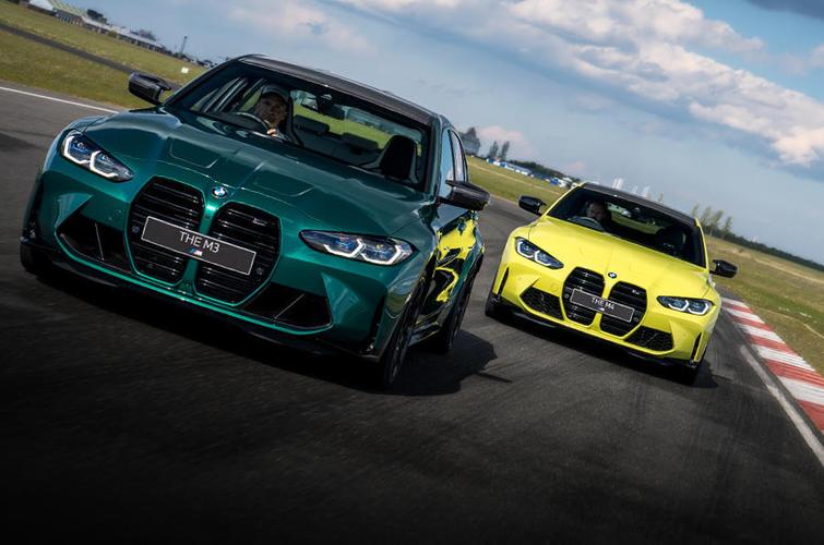 全新宝马m3和m4在赛道上的极限表演