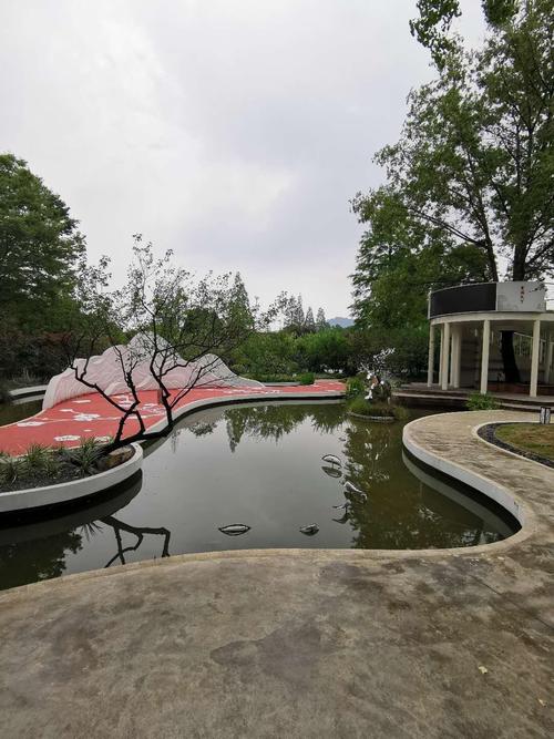 南京梅花山又添新景