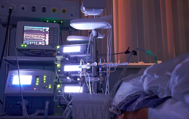 杜思高:病房的夜晚