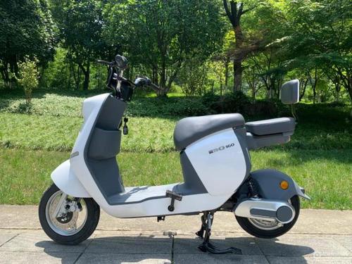 爱玛引擎max系列代表产品——豪华电自小乔q160静态评测报告