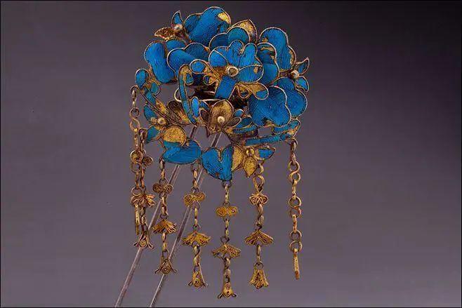 簪,钗,步摇,你都分的清吗?细说中国古代发饰文化