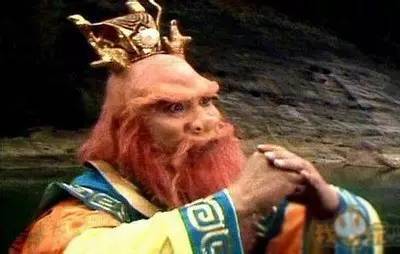 斩泾河龙王 西游记连续剧中哪一集 六小龄童版的