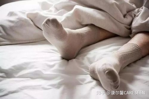 揭秘丨为什么有些人喜欢睡觉时留一只脚在被子外面