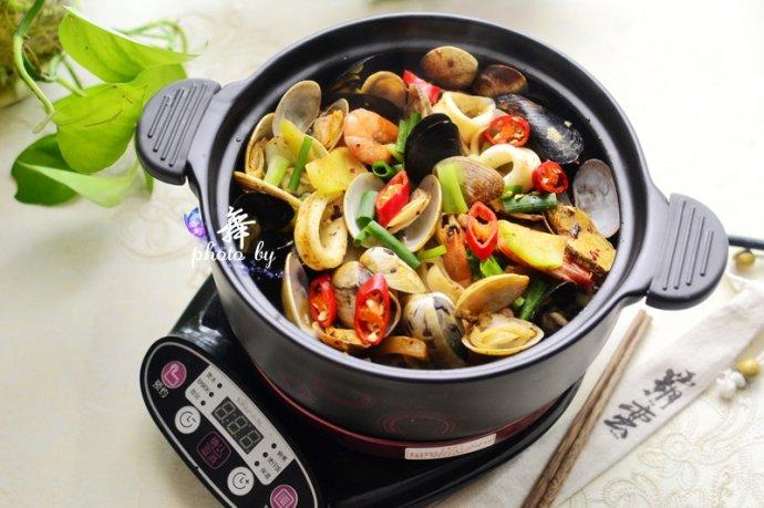 来一份有滋有味的【什锦海鲜锅】