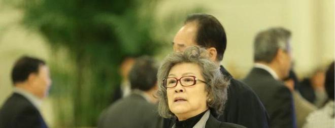 国家一级演员宋春丽,终生不孕,却在61岁奶奶般年纪