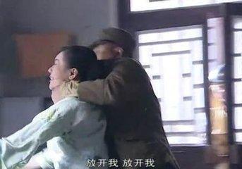 《小兵张嘎》里最漂亮的女人,集贤居老板娘李仙花,整部戏的颜值担当.