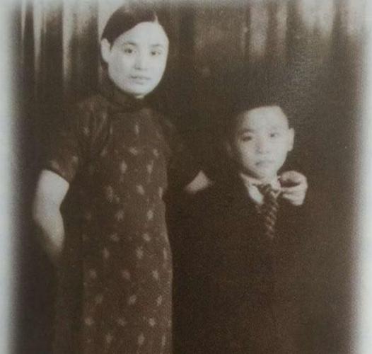 李克农之子李伦外号小日本曾在战场立一等功88年授中将