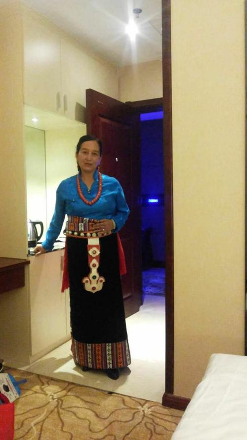 循化县卓玛锅庄队足迹.风采……青海省锅庄舞大赛总决赛印象